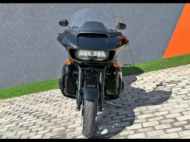 Harley-Davidson Road Glide Preto 12