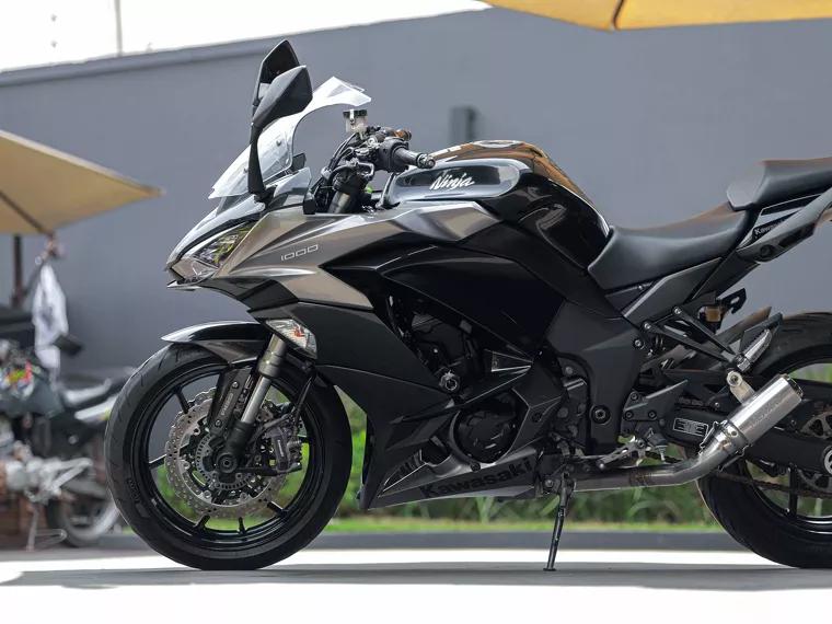 Kawasaki Ninja Preto 7