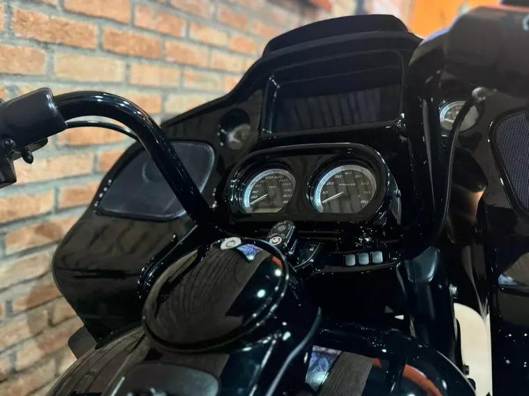 Harley-Davidson Road Glide Preto 5