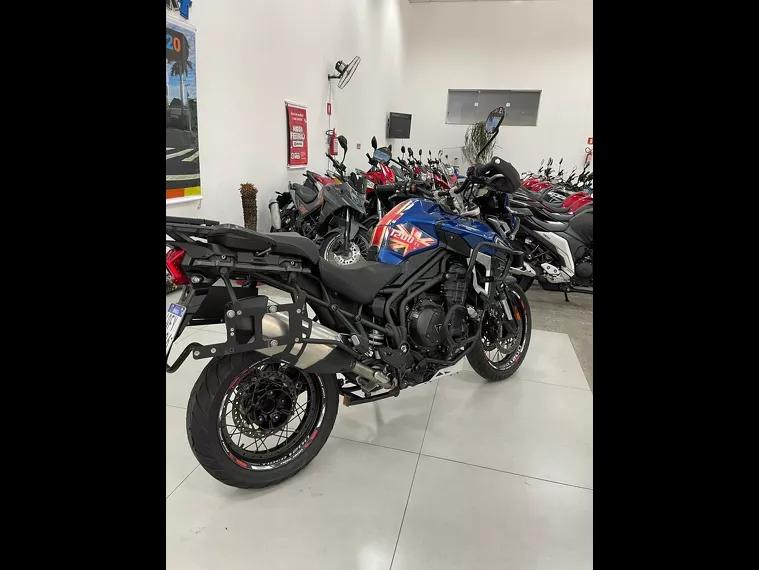 Triumph Tiger 1200 Azul 23