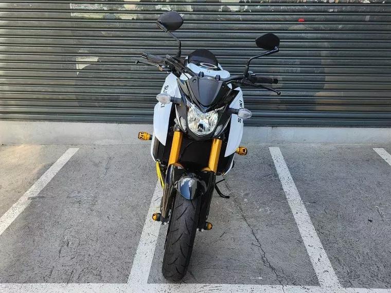 Suzuki GSX-S Branco 9