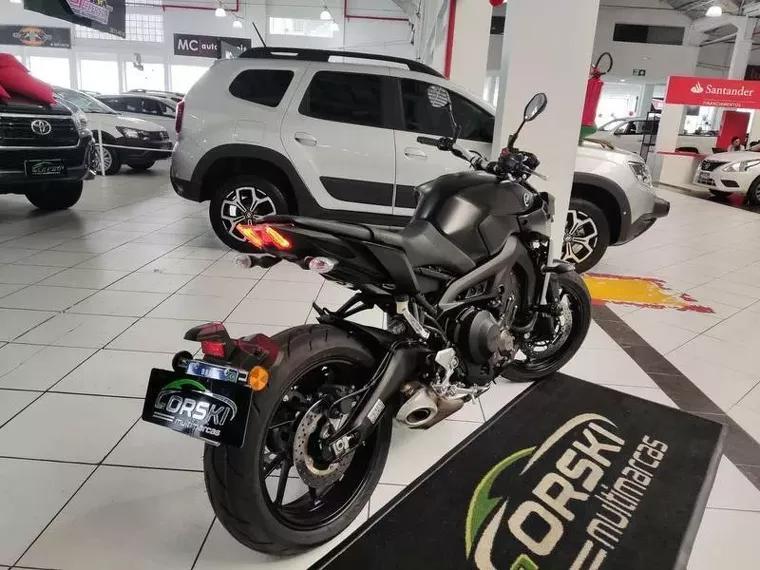 Yamaha MT-09 Preto 13