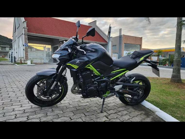 Kawasaki Z Preto 2