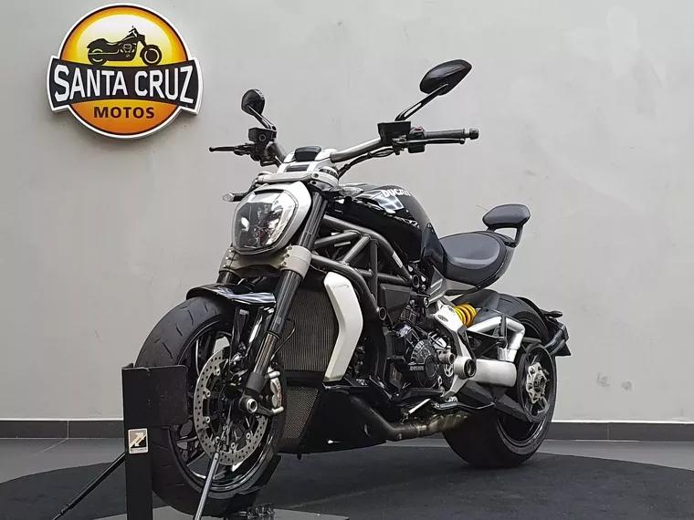 Ducati Xdiavel Preto 4