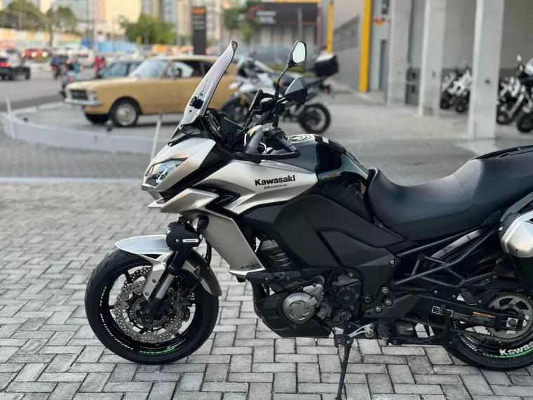 Kawasaki Versys Prata 8