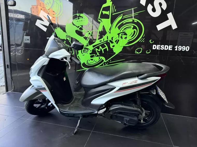 Yamaha Fluo Branco 2