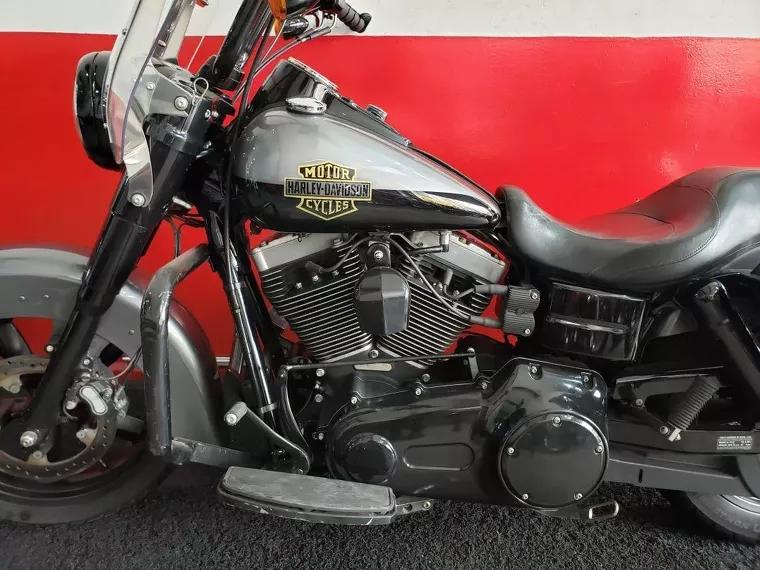 Harley-Davidson Dyna Cinza 12