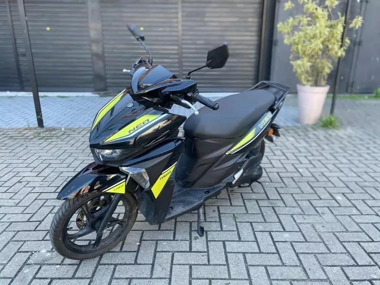 Yamaha Neo Preto 12