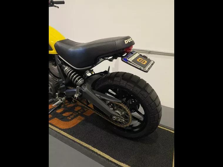 Ducati Scrambler Preto 7