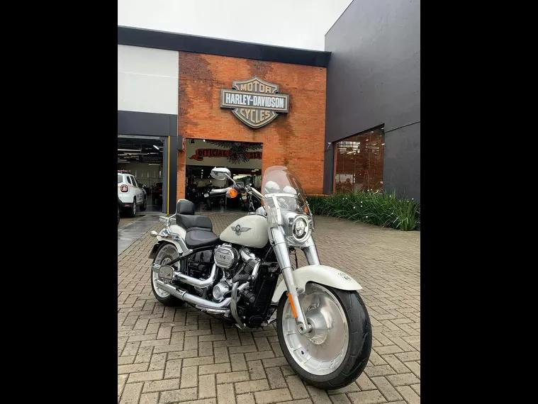 Harley-Davidson Fat Boy Branco 6