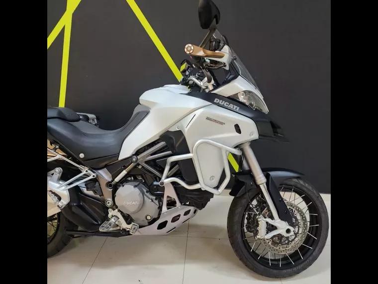 Ducati Multistrada Branco 7