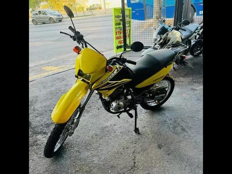 Honda NXR 150 Amarelo 12