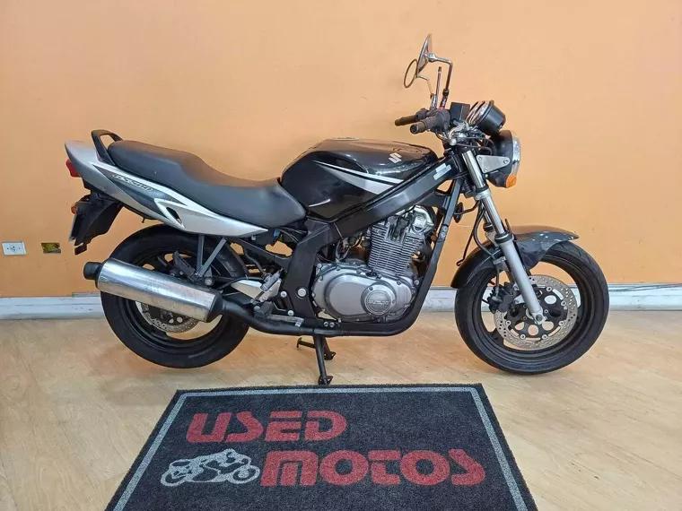 Suzuki GS Preto 2