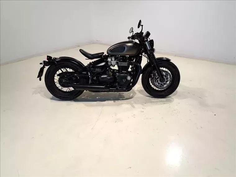 Triumph Bonneville Preto 1