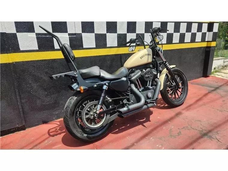 Harley-Davidson Sportster 883 Bege 2