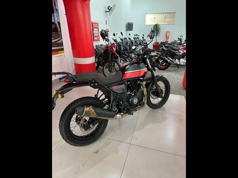 Royal Enfield Himalayan Preto 8