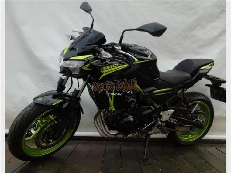 Kawasaki Z 650 Preto 3