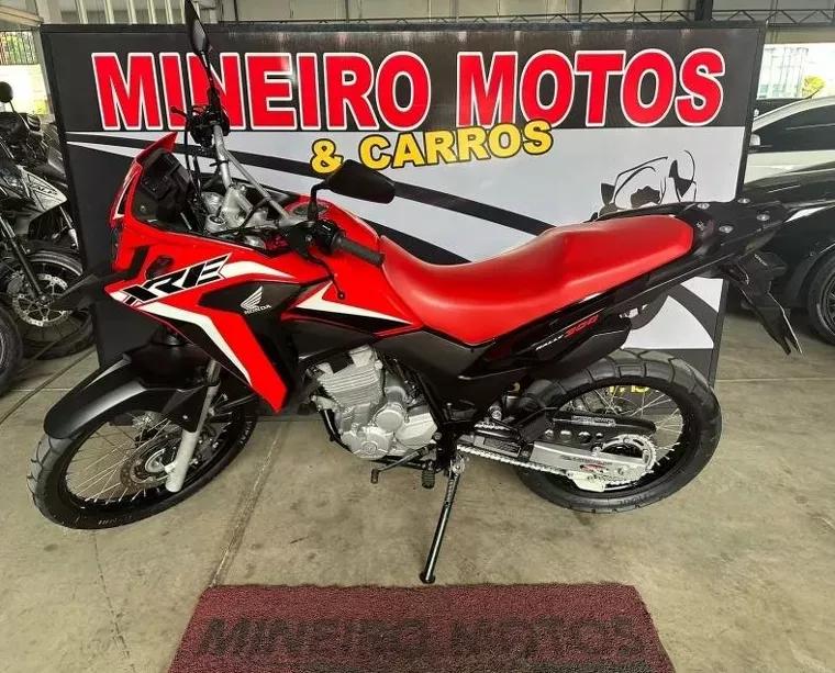 Honda XRE 300 Vermelho 2