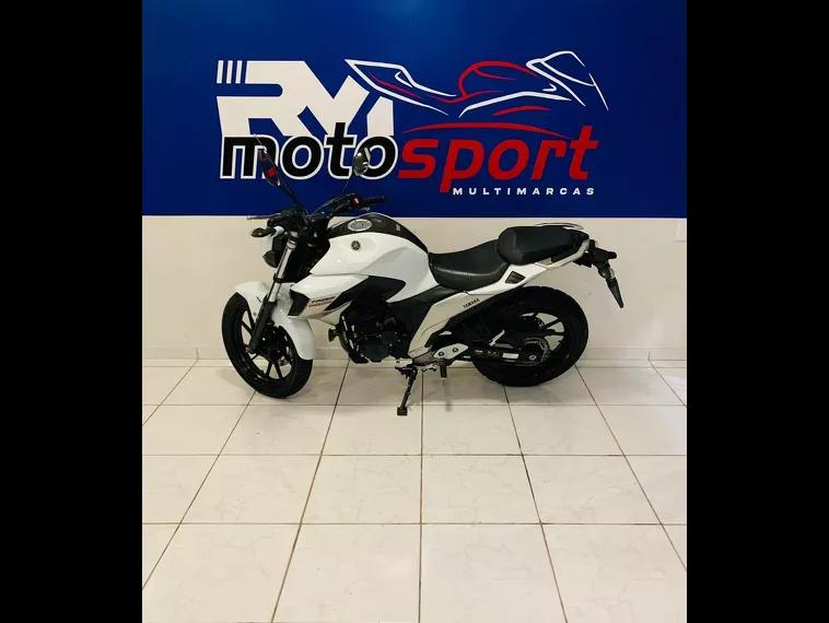 Yamaha Fazer 250 Branco 13