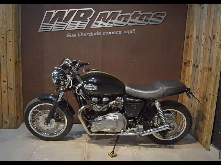 Triumph Thruxton Preto 2