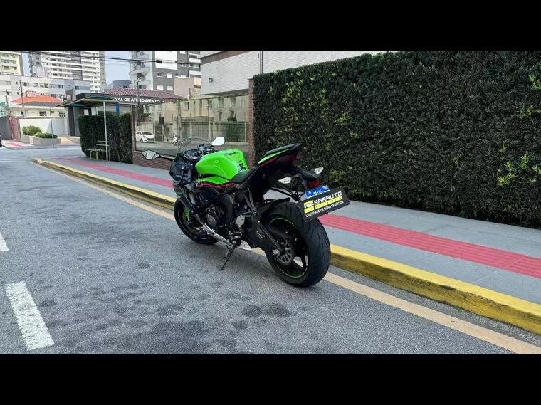 Kawasaki Ninja Verde 4