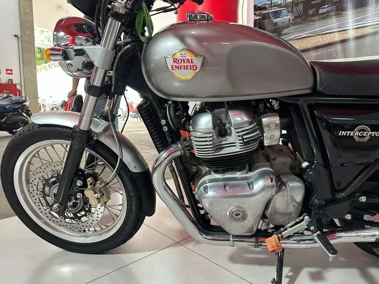 Royal Enfield Interceptor Prata 7