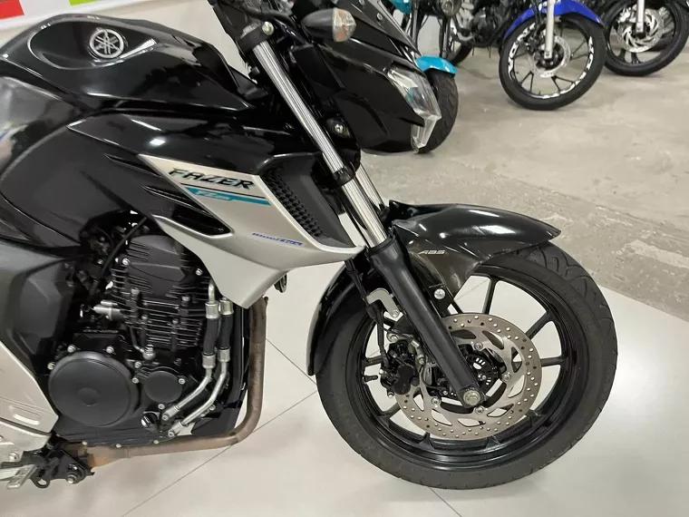 Yamaha Fazer 250 Preto 25