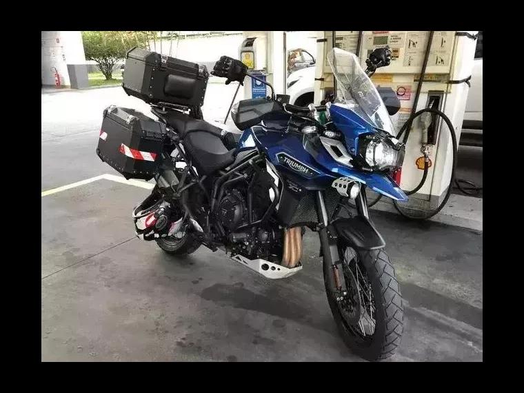 Triumph Tiger 1200 Azul 21