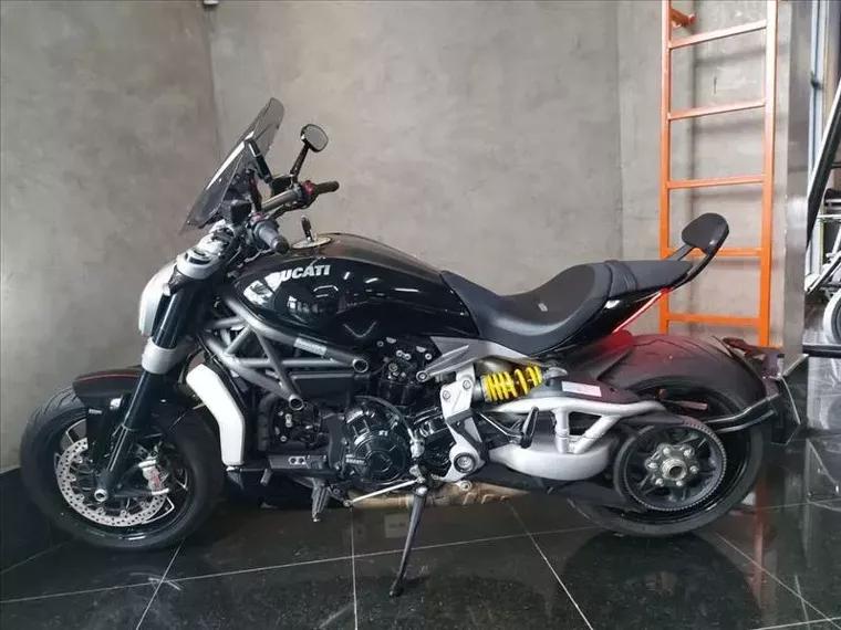 Ducati Xdiavel Preto 3