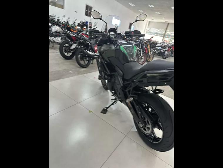 Kawasaki Versys Verde 17