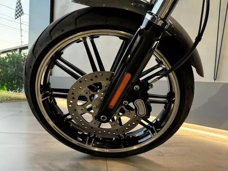 Harley-Davidson Breakout Cinza 7