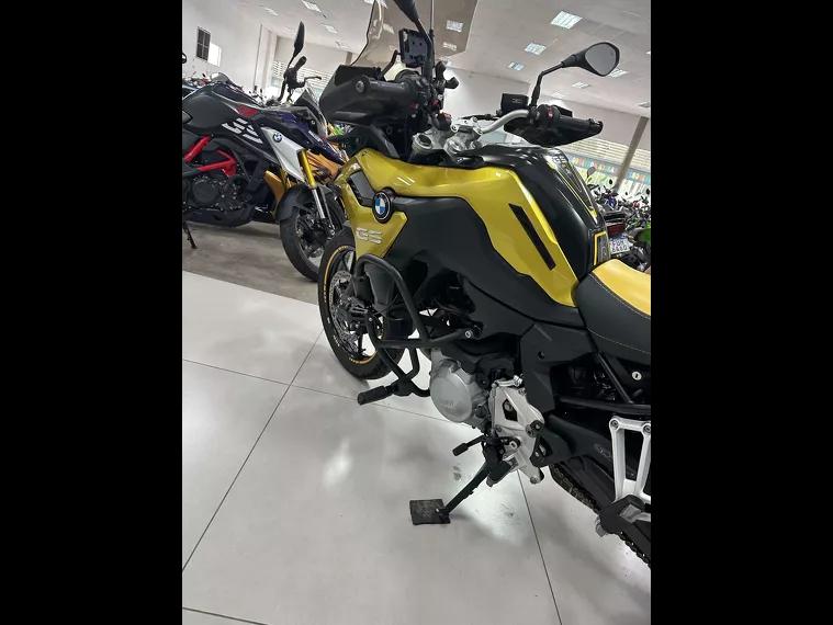 BMW F 750 Amarelo 3