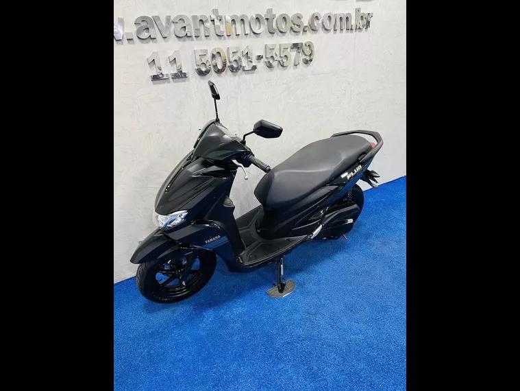 Yamaha Fluo Preto 8