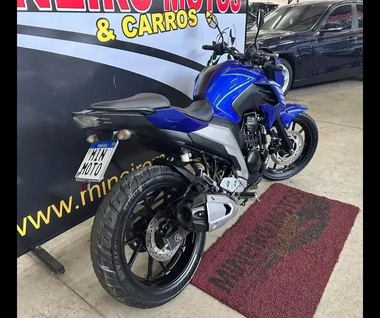 Yamaha Fazer 250 Azul 4