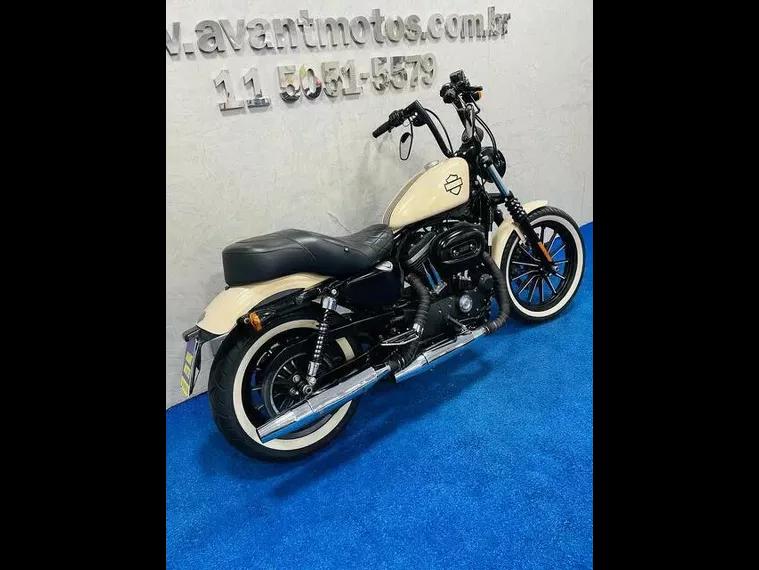 Harley-Davidson Sportster 883 Bege 3