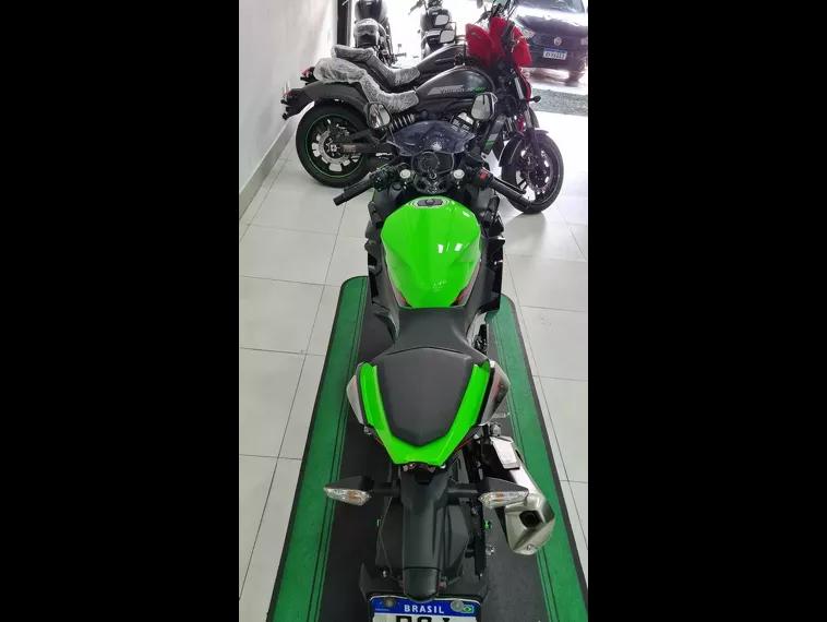 Kawasaki Ninja Verde 4