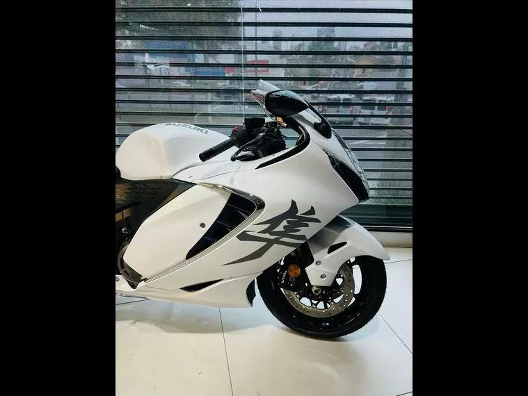 Suzuki GSX Branco 5