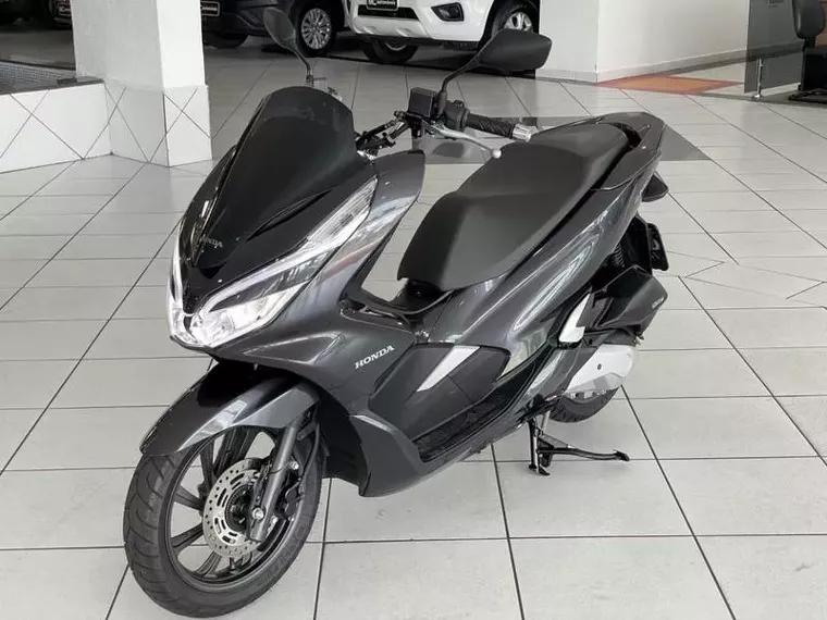 Honda PCX Cinza 4