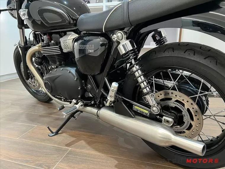 Triumph Bonneville Preto 7