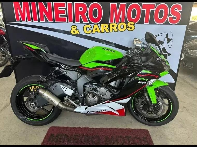 Kawasaki Ninja Verde 1