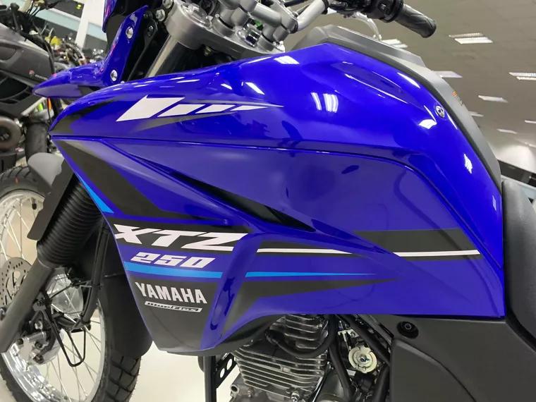 Yamaha XTZ 250 Azul 16