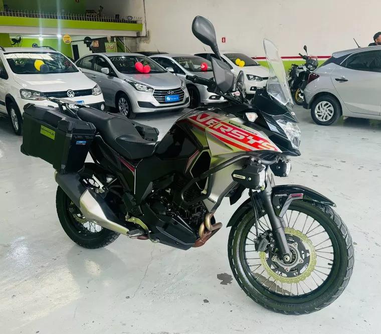 Kawasaki Versys Cinza 2