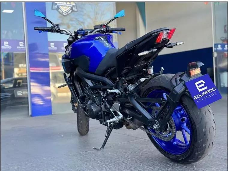 Yamaha MT-09 Azul 7