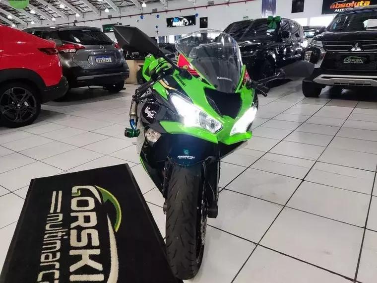 Kawasaki Ninja Verde 3