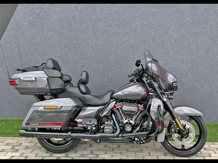 Harley-Davidson Ultra Limited Cinza 2