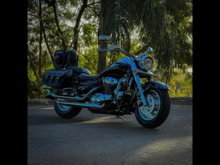 Suzuki Boulevard Preto 1