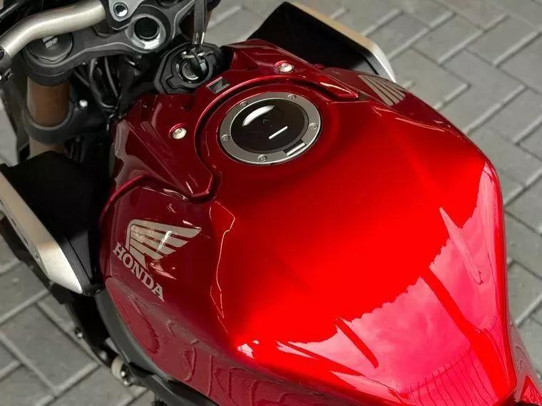 Honda CB 650R Vermelho 16