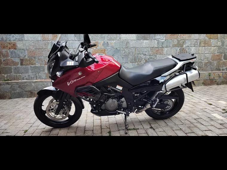 Suzuki V-Strom Vermelho 4