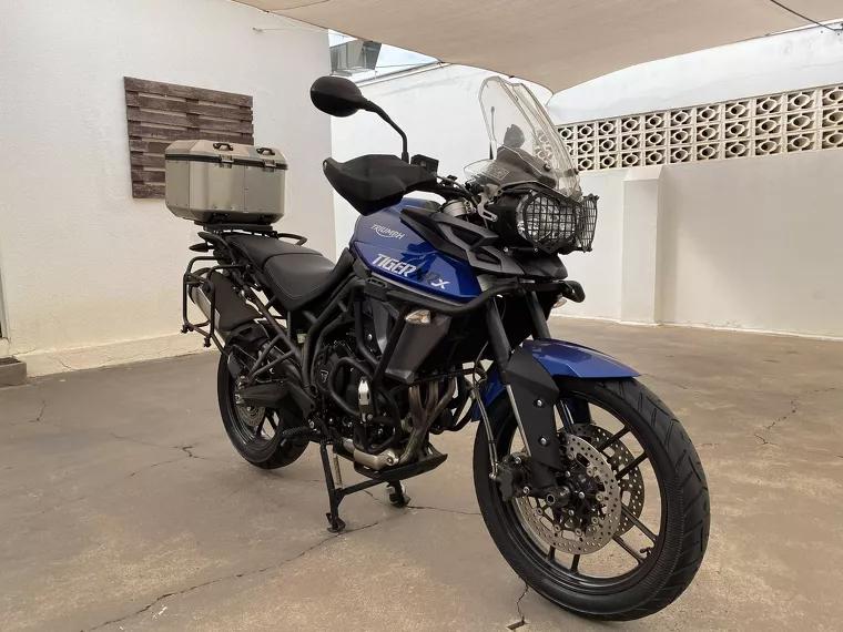 Triumph Tiger 800 Azul 6