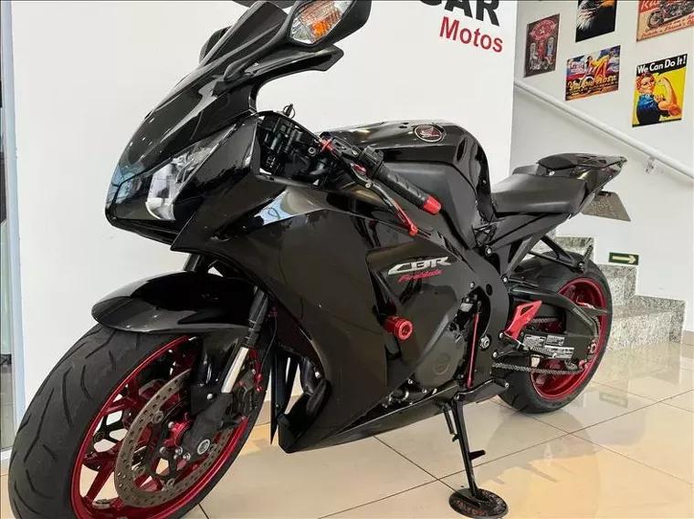 Honda CBR 1000 Preto 4